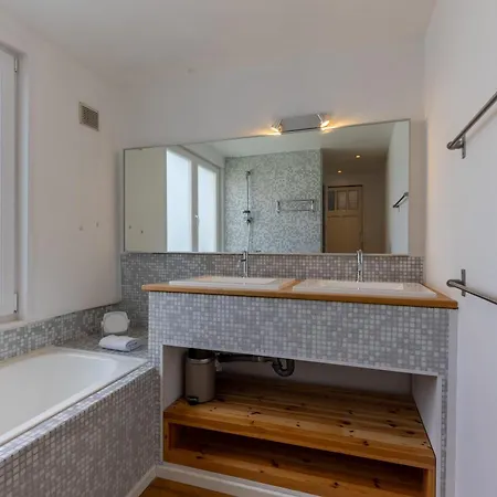 Huswell - Relaxing With Private Sauna Villa Ostend