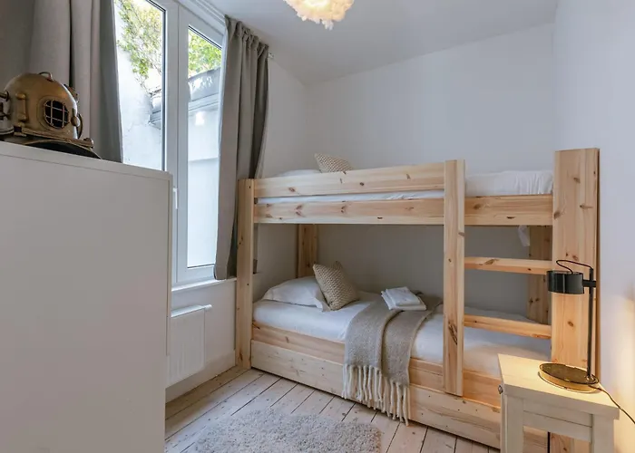 Huswell - Relaxing With Private Sauna