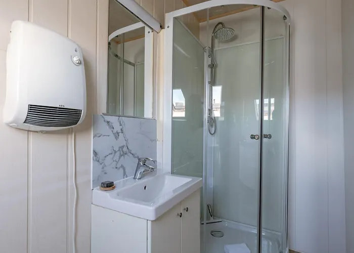 Huswell - Relaxing With Private Sauna * Ostend