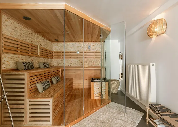 Huswell - Relaxing With Private Sauna * Остенде